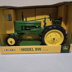 John Deere Green and Yellow 1947 Model BW Styled Toy Tractor by ERTL